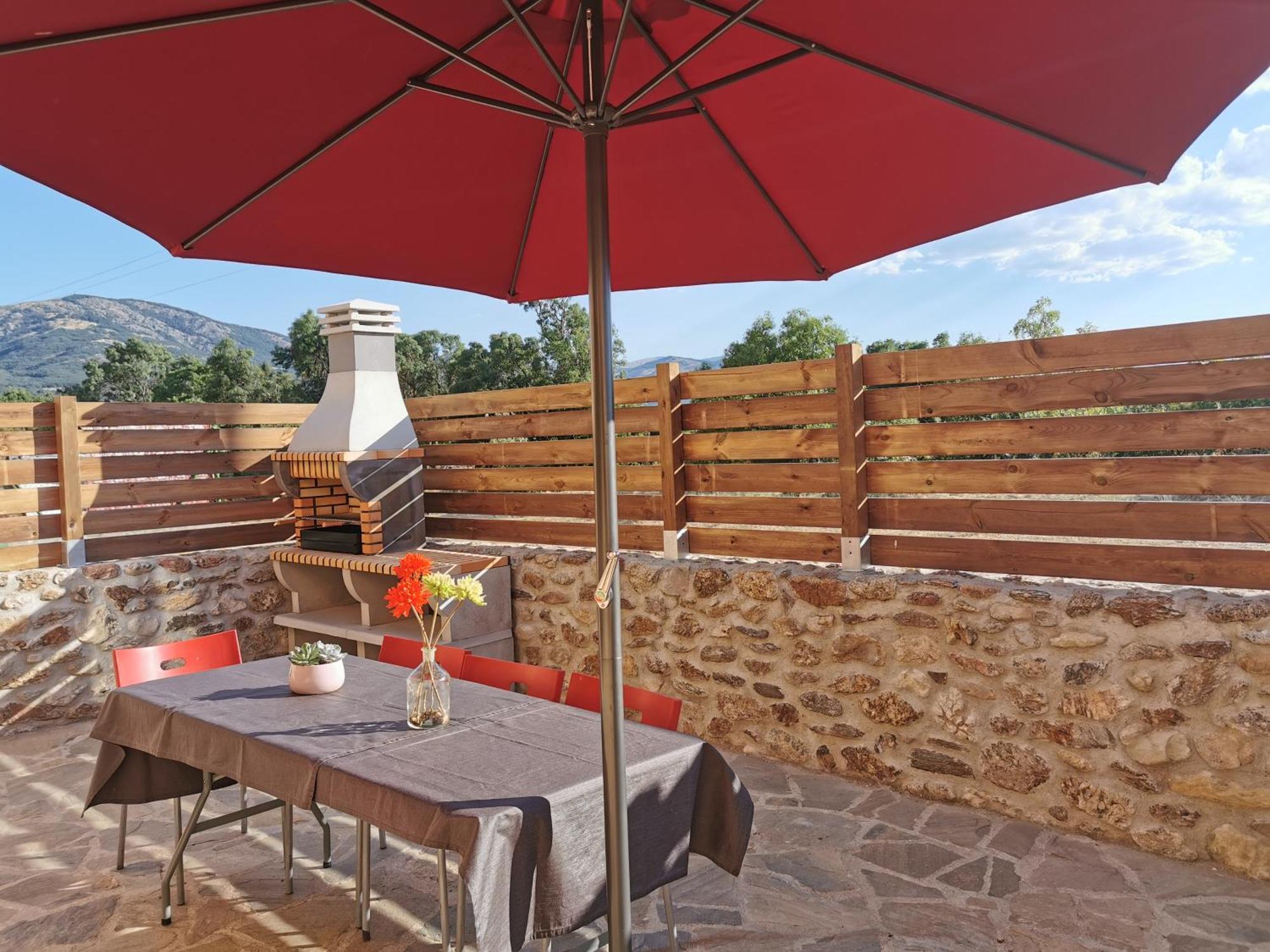 Casitas Pinilla Del Valle Exteriér fotografie